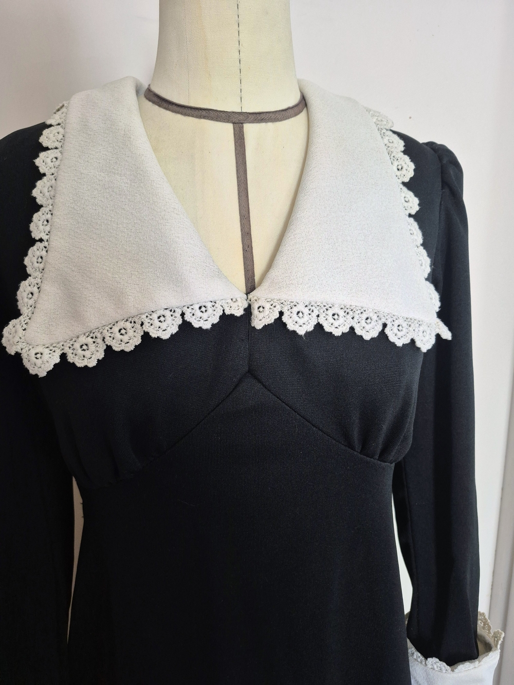 70s Vintage Ronda Roy Black Gothic Long-Sleeve Dress with White Lace Collar